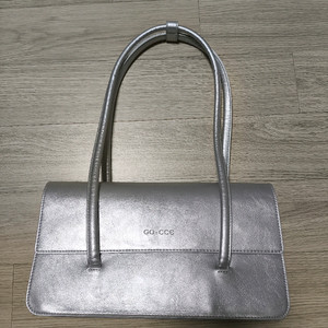 고세 어반 스퀘어 숄더백 실버