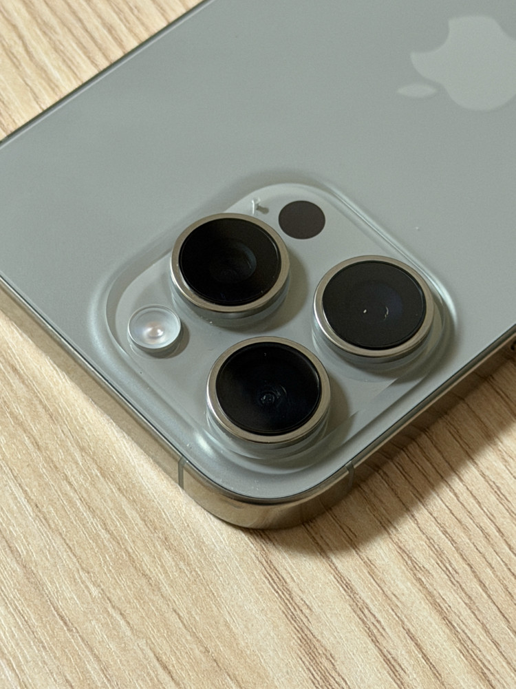 아이폰 16프로 128GB--5