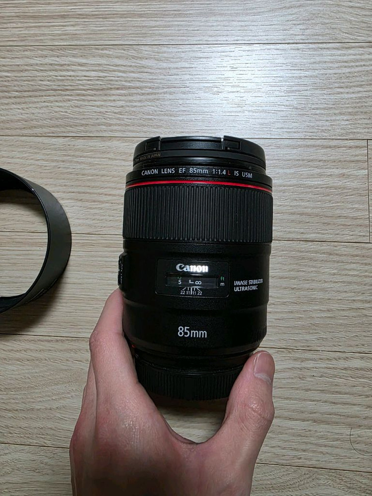 캐논 ef 85mm f1.4 손만두 이미지