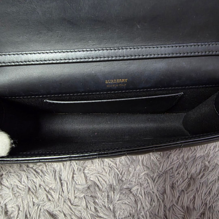 {클로젯}[백화점 풀구성+인보이스]버버리 롤라백 이미지