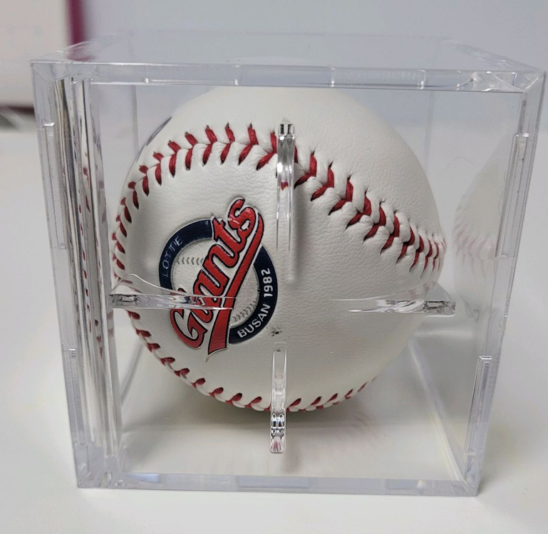롯데자이언츠 레전드 이대호 싸인볼--1