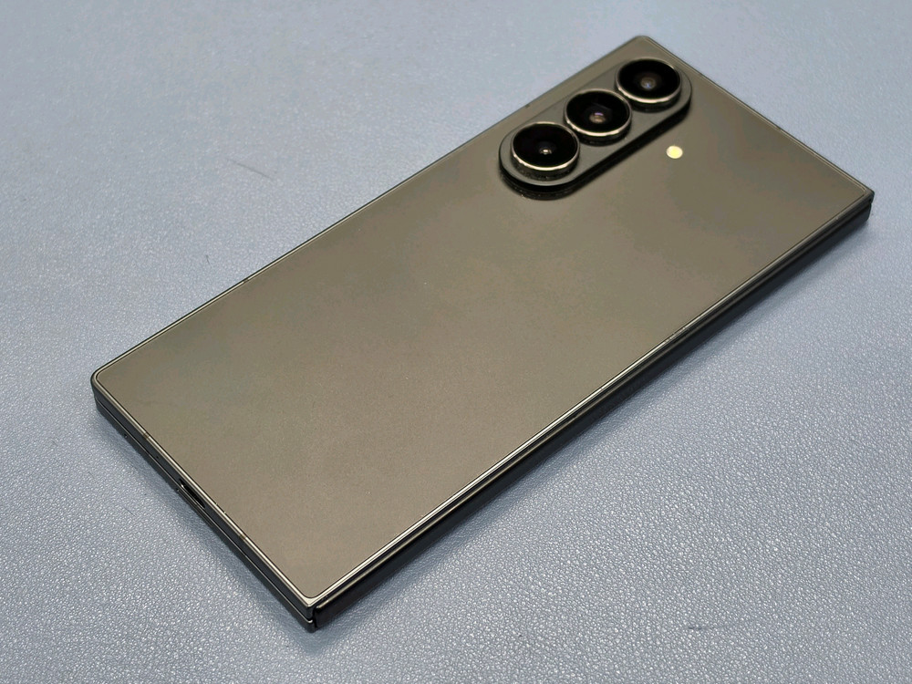 갤럭시 폴드7 스마트폰 512GB--1