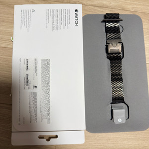 애플워치 울트라 티타늄 밀레니즈 루프 판매