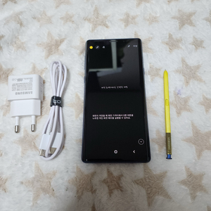 삼성갤럭시노트9 512G. SM-N960N. 전면파손없음. 테두리찍힘있음.