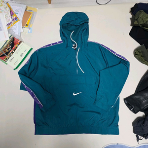 나이키 아노락 바람막이 틸 / 퍼플 스우시