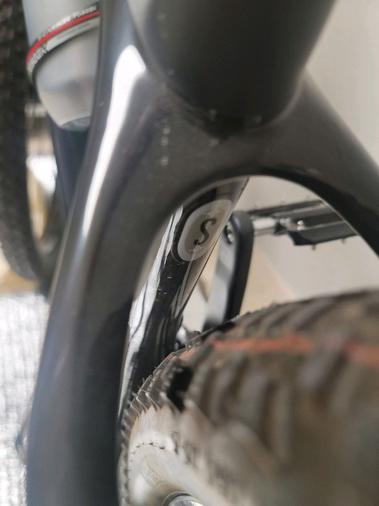 22년식 스캇 rc team s사이즈 판매합니다. 상태 굿--8