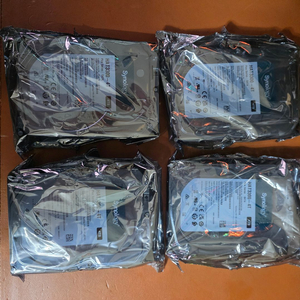 시놀로지 국내정품 HAT3300-4TB 4테라 미개봉 하드 HDD 이미지