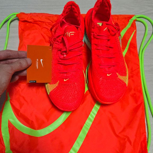 나이키 우먼스 에어 줌 알파플라이3 넥스트%3 245mm 판매합니다 마라톤화 러닝화