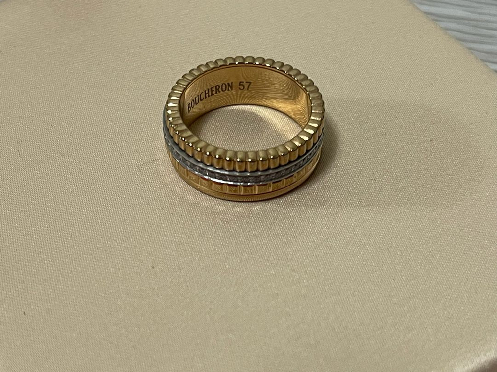 부쉐론 반지 콰트로 레디언트 에디션링 57호(국내17호)--1