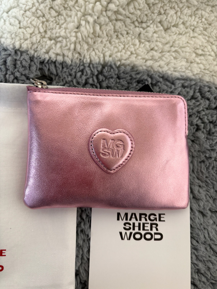 마지셔우드 하트 지퍼지갑--1