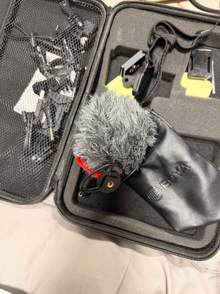 고프로 8 액션캠 팝니다. 풀셋--4