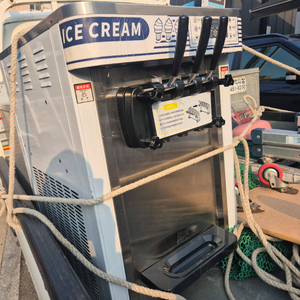 소프트아이스크림기계 판매 며칠사용안함