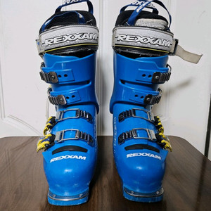 렉삼 130 M 250~255mm 발볼넓은 스키부츠 이미지