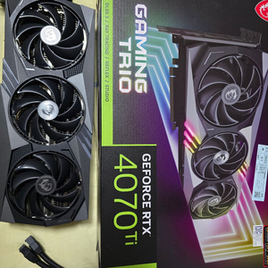 RTX 4070 Ti 그래픽카드 TRIO 트리오 3Fan 이미지