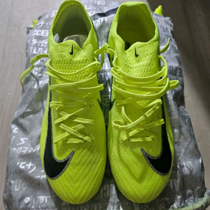 나이키 머큐리얼 베이퍼16 엘리트 ag 240 축구화 이미지