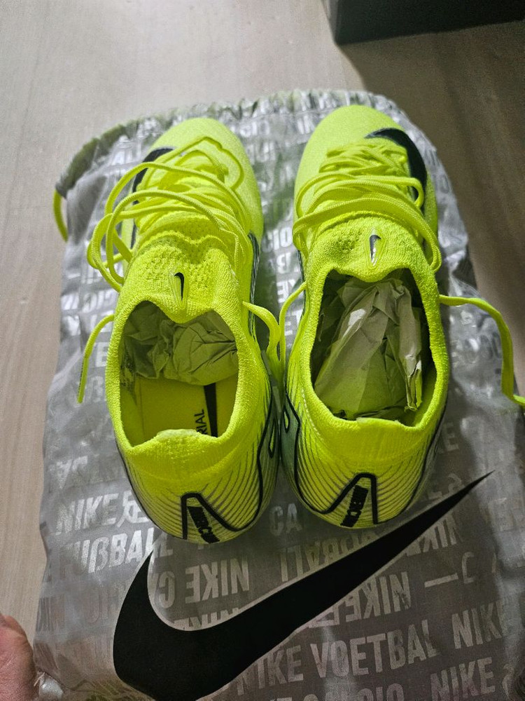 나이키 머큐리얼 베이퍼16 엘리트 ag 240 축구화 이미지