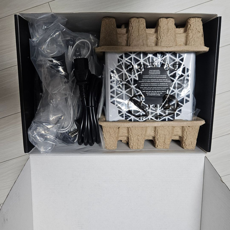 커세어 CORSAIR RM850x SHIFT 80PLUS Gold ATX 3.0 WHITE 판매합니다 이미지