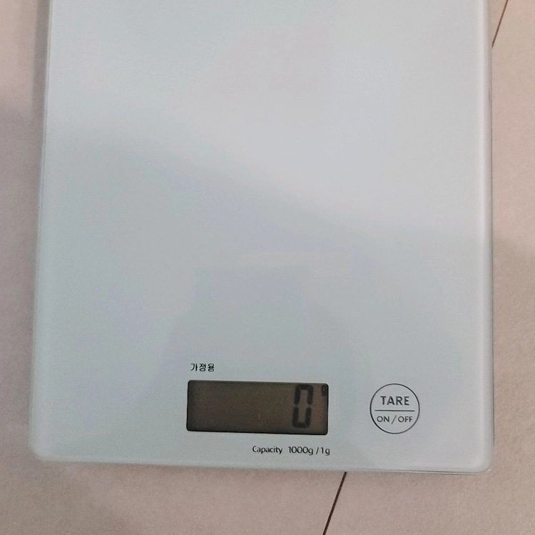 다이소 주방용 전자 저울 1000g 이미지