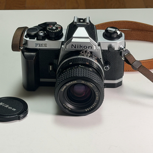 니콘 FM2 필름 카메라