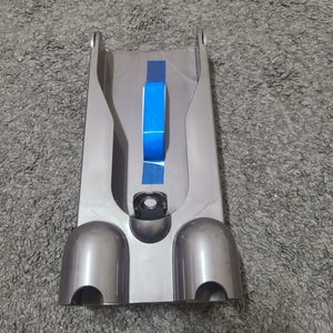 다이슨 무선청소기 V11 SV 도킹스테이션 거치대 나사 이미지