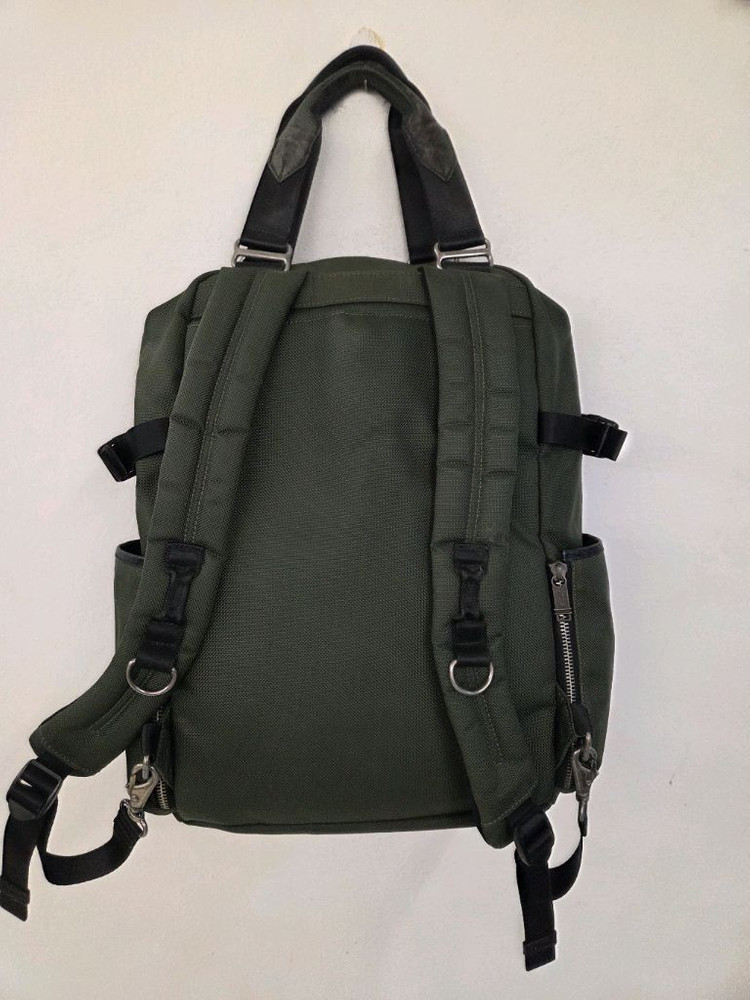 투미 카키 백팩 이미지