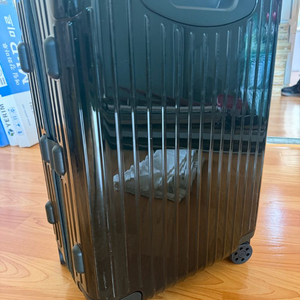 리모와 캐리어 새상품 판매합니다