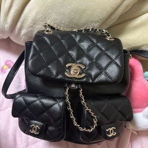 샤넬 듀마 백팩 캐비어