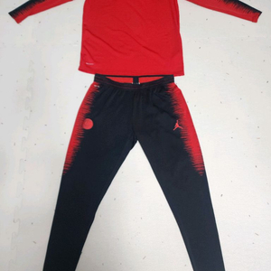 18-19 파리생제르망 PSG 조던 베이퍼니트 트레이닝 세트 이미지