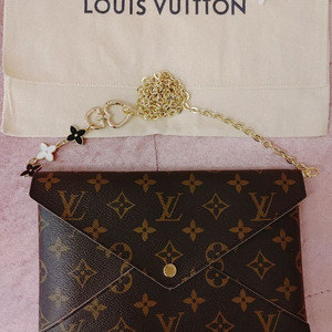 정품- 루이비통 키리가미 대형 클러치
