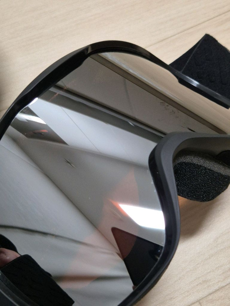 데카트론 스키 스노우보드 헬멧 + 고글 이미지