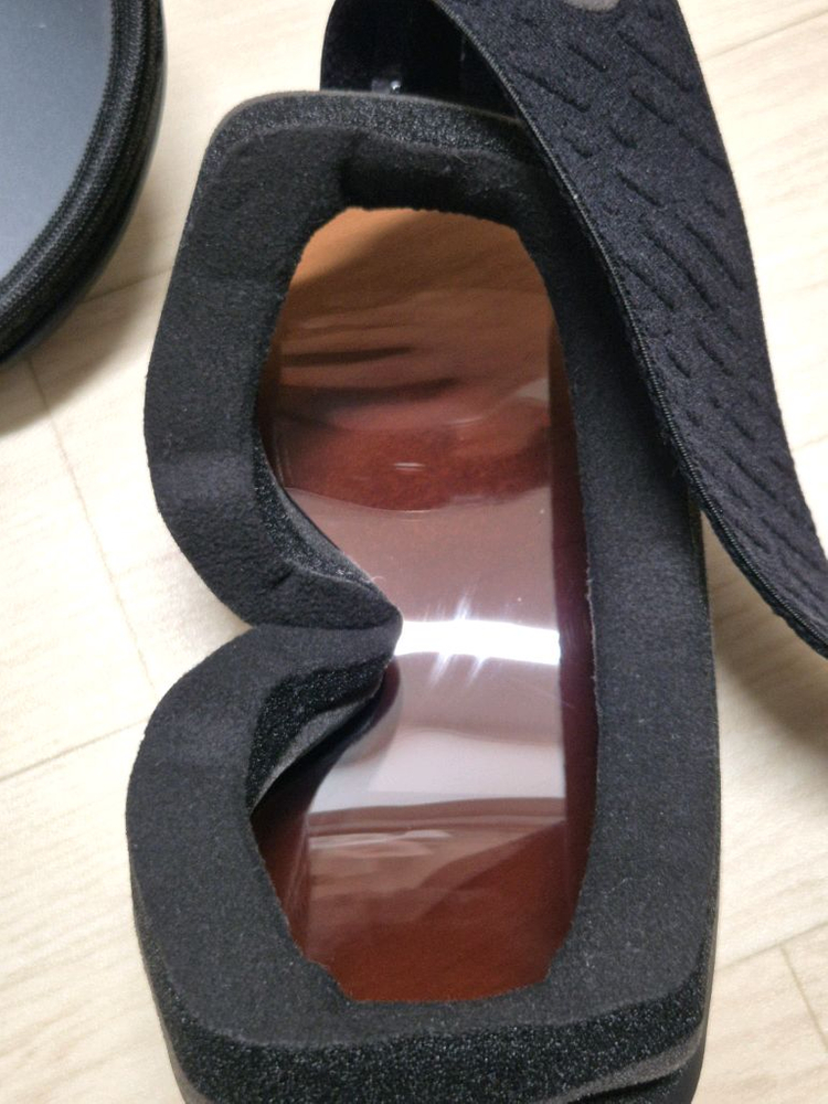 데카트론 스키 스노우보드 헬멧 + 고글 이미지