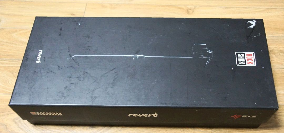 락샥 리버브 AXS(무선) 31.6/100mm 싯포스트 새제품 싸게팝니다 RockShox Reverb AXS 이미지