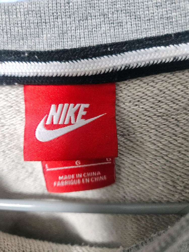 나이키 AIR 맨투맨 회색 형광로고--2