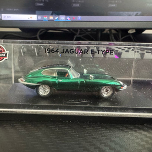 핫휠 rlc 재규어 하자품 (박스O) 이미지