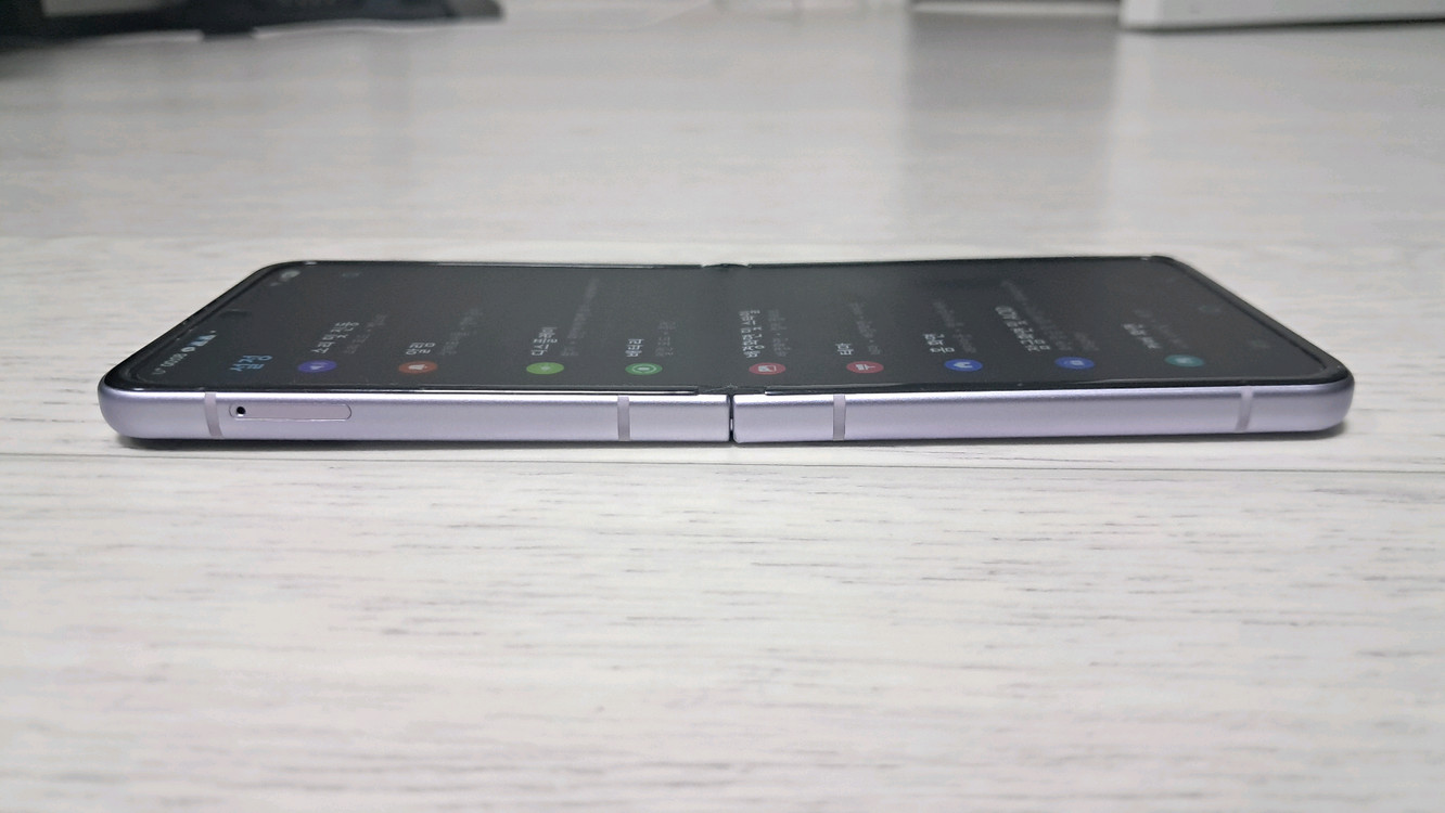 갤럭시 Z플립3 256GB 라벤더--8