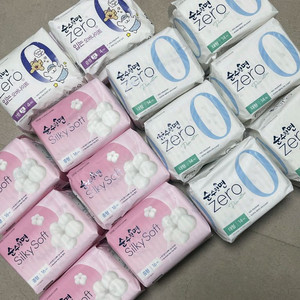 순수한면 중형,대형,입는 오버나이트 생리대 이미지