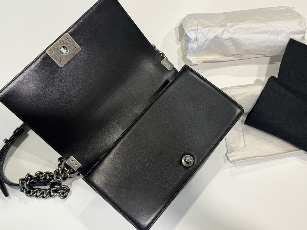 보이 샤넬 플립 백 이미지