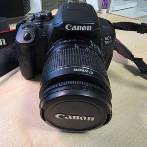 캐논 EOS 700D 카메라 + 18-55mm 렌즈 이미지