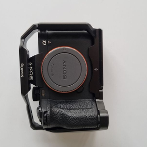 소니 a7m4 이미지