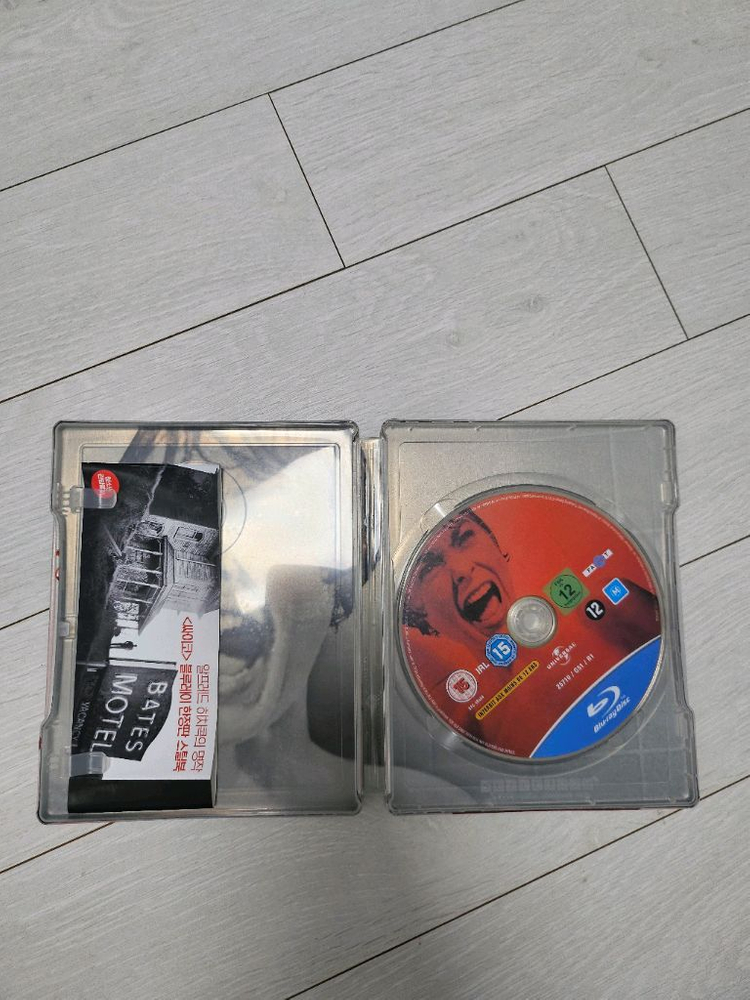 히치콕 사이코 스틸북 한정판 블루레이--1