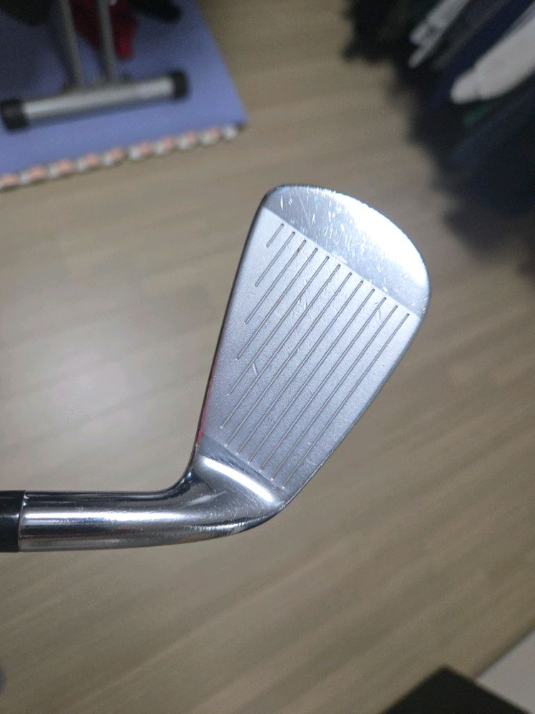 좌타 타이틀리스트 712AP2 드라이빙 아이언 이미지