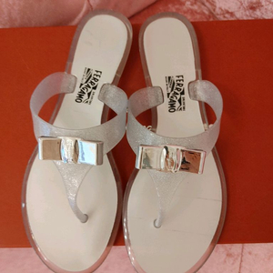 정품- 페라가모 슬리퍼