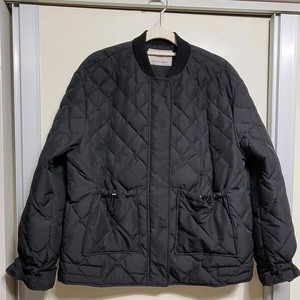 보브 구스 퀄팅 패딩