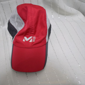 밀레 모자 56.5cm 이미지