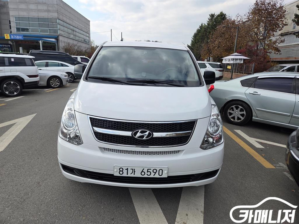 [현대]그랜드 스타렉스 밴 5인승 CVX 럭셔리 #3월급매 이미지
