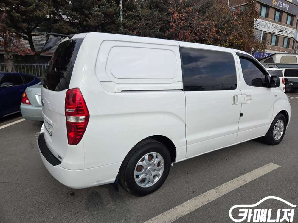 [현대]그랜드 스타렉스 밴 5인승 CVX 럭셔리 #3월급매 이미지