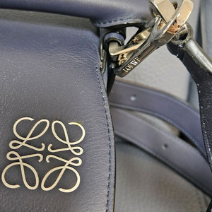 로에베 빅사이즈백 (토드&숄더)