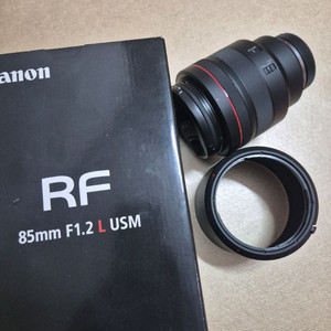 RF 마운트 85mm F1.2 L USM 렌즈 이미지