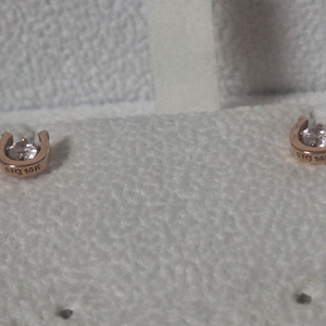 스톤헨지 14k 럭키유 귀걸이 P1539