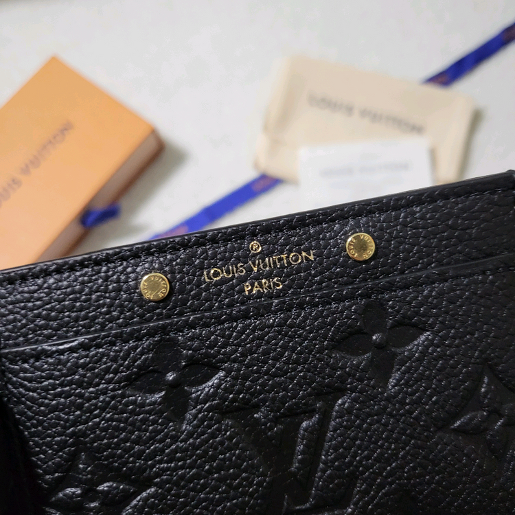 [1회착용/풀구성] 루이비통 앙프렝뜨 카드홀더 카드지갑--3